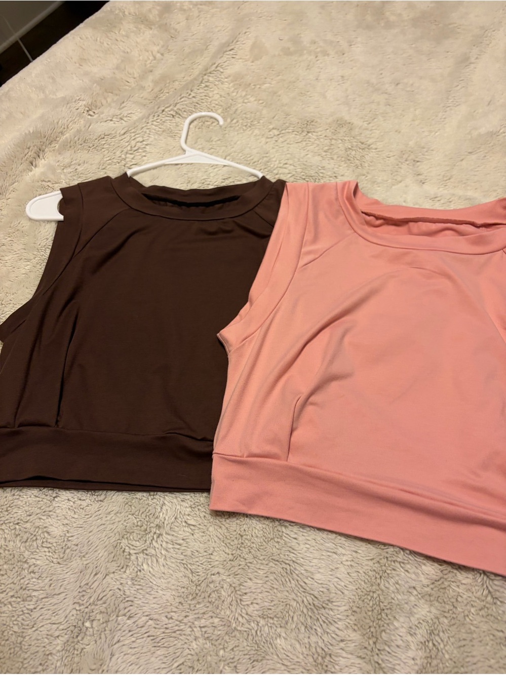4 tank top bundle Women’s Sleeveless Crop Top — 2 Pink Brown, white all xs